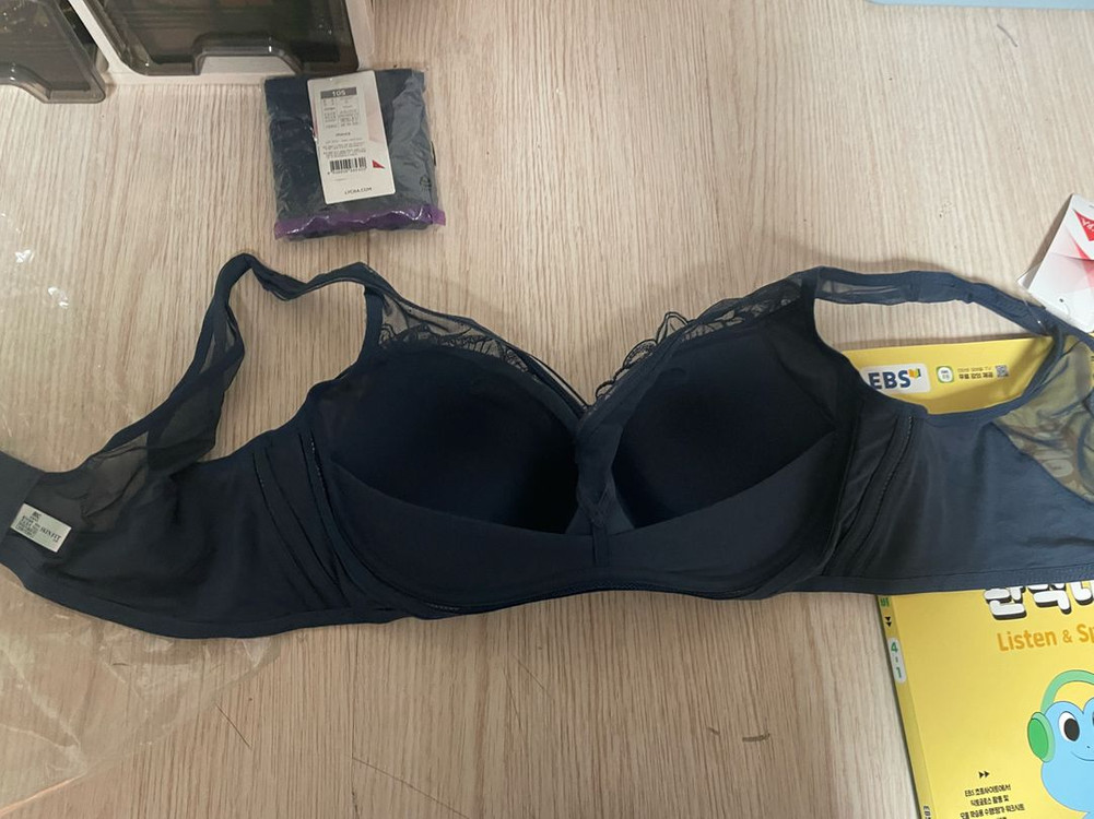 여성브라(90c)+팬티(105) 세트 / 새상품--6