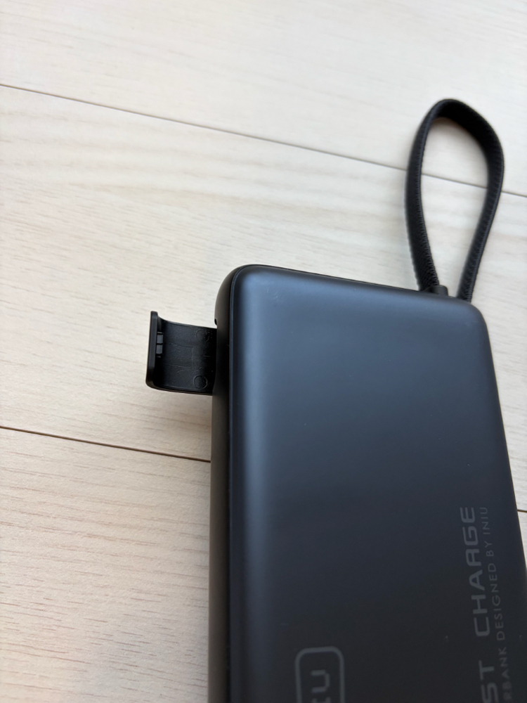 INUI P61L-P1 10000mAh 보조배터리--3