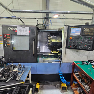 CNC선반 Puma240B 판매합니다 이미지