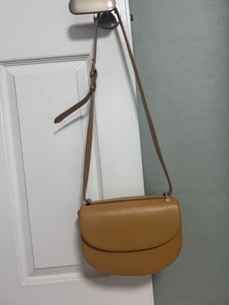 아페쎄 제네바백 이미지