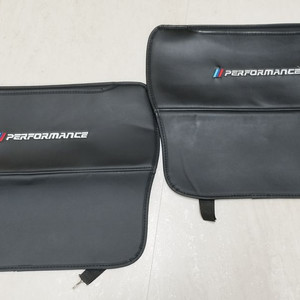 BMW 5시리즈 F10 뒷좌석 안티 킥 패드 (528i, 520d.. 한쪽 미사용 신품)