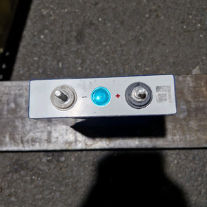 인산철밧데리 3.2. 80a.