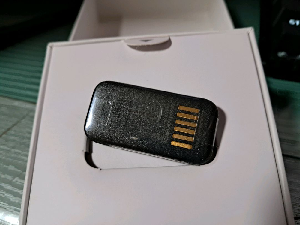 샘소나이트 커넥트 아이 스탠다드 구글 자카드 백팩 팝니다--2