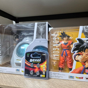 shf 드래곤볼 메디컬머신 & 손오공