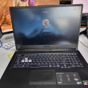 ASUS TUF Gaming A17 RAM 32 M.2 250GB 팝니다.