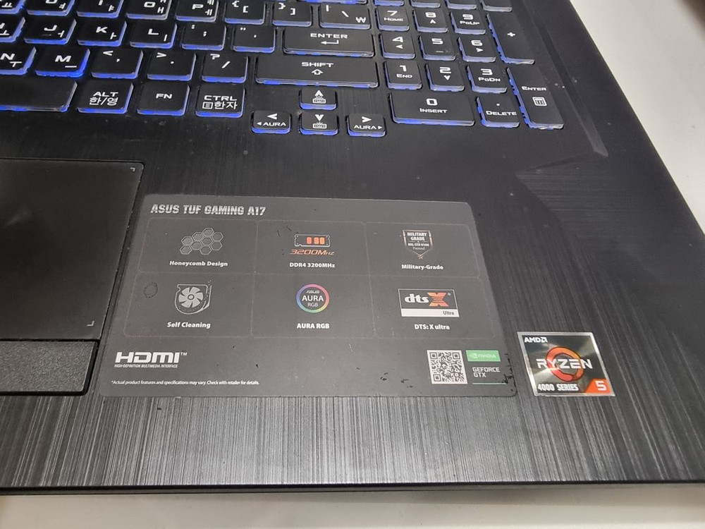 ASUS TUF Gaming A17 RAM 32 M.2 250GB 팝니다.--4