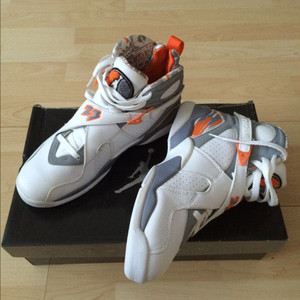 조던 8 레트로 오렌지 블레이즈