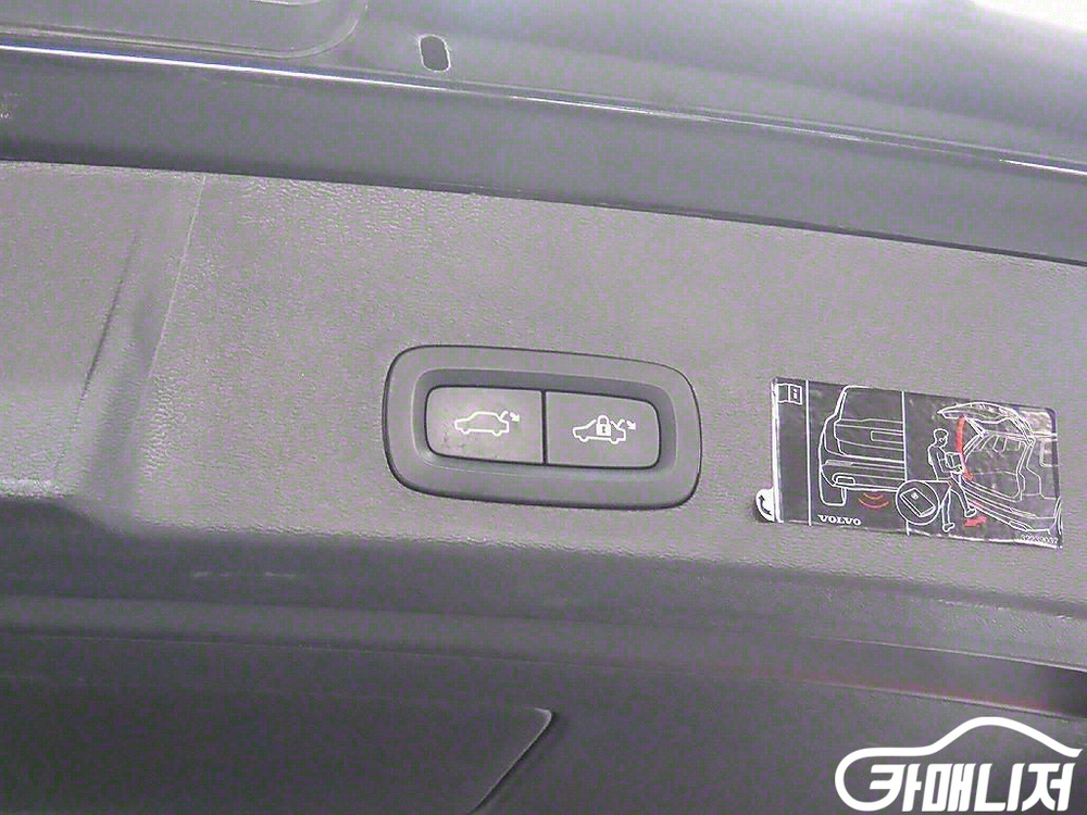 [볼보]XC40 B4 AWD 인스크립션 #앱특가--9