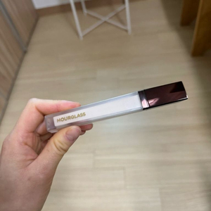 아워글래스 컨실러 버치