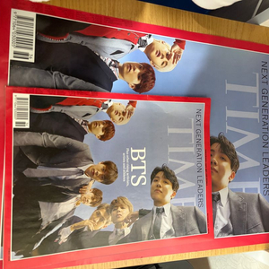 방탄소년단 BTS 커버 잡지 및 칫솔등 판매