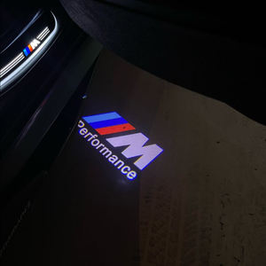 bmw g30 도어라이트 팝니다