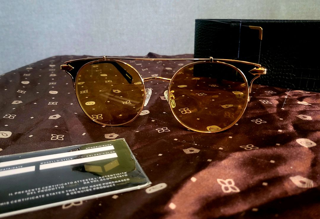 [미사용 새상품] - 옐로우 틴트렌즈 선글라스--5