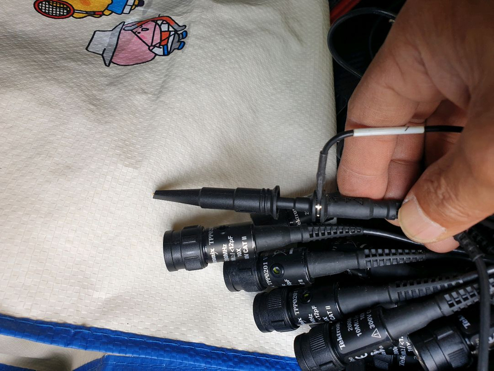 Tektronix TPP0201 오실로스코프 프로브 2개--2