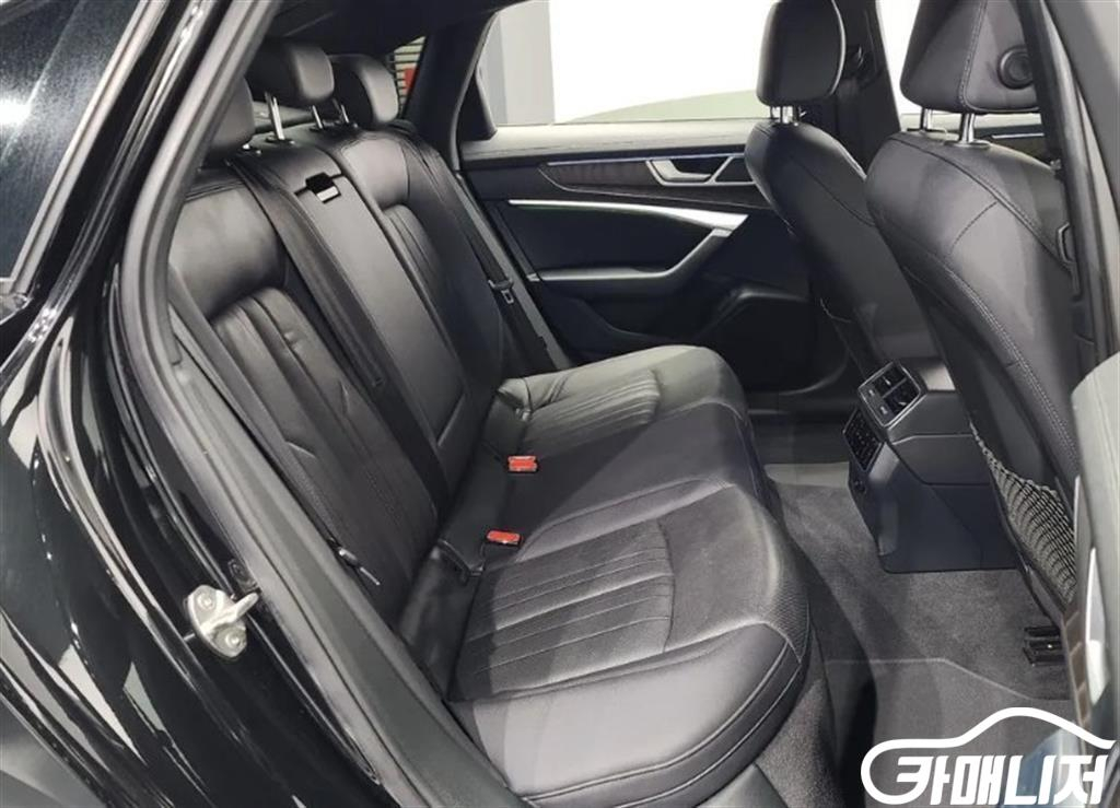 [아우디]A6 (C8) 45 TFSI 콰트로 프리미엄 (5인승) #앱특가--6