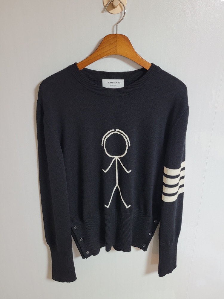 톰브라운 블랙 인타르시아 사선완장 울 니트 4 MKA380A--0