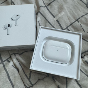 풀박스 에어팟 프로2세대 8핀 본체 이미지