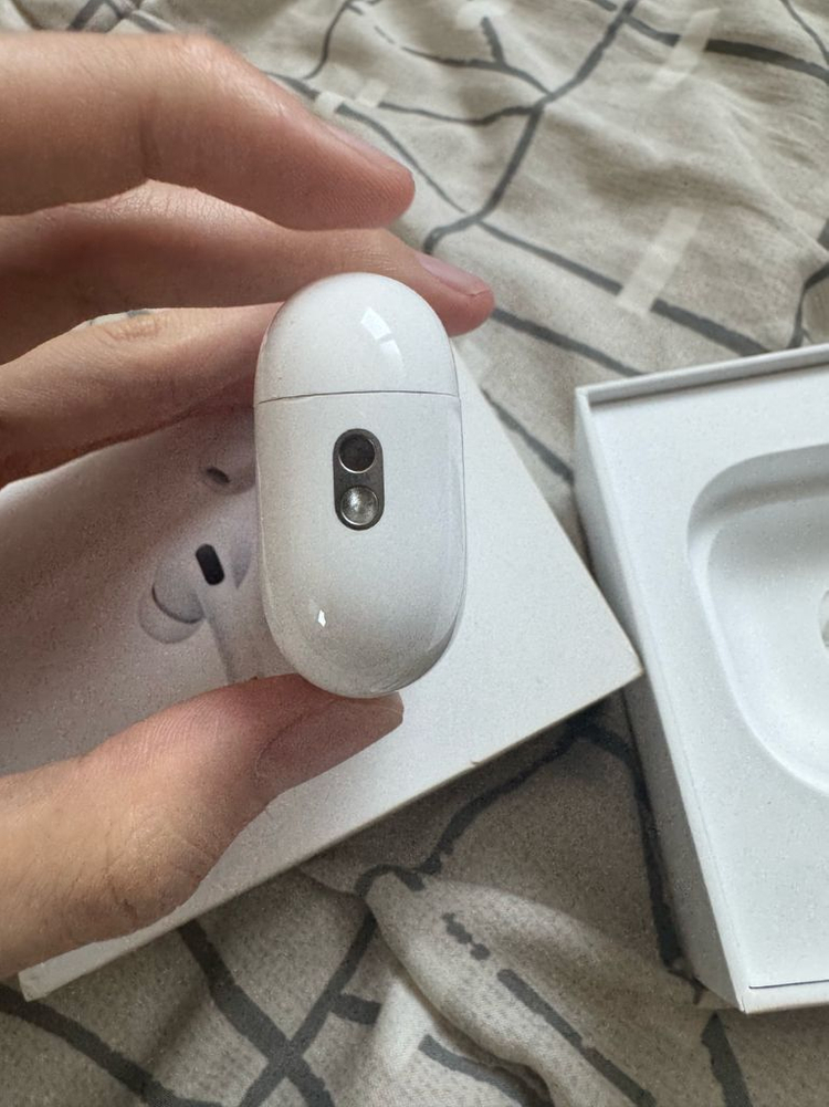 풀박스 에어팟 프로2세대 8핀 본체 이미지