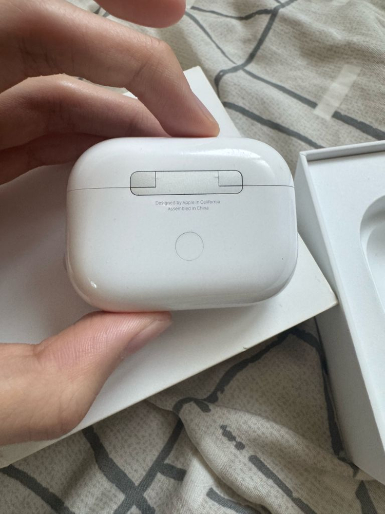 풀박스 에어팟 프로2세대 8핀 본체 이미지