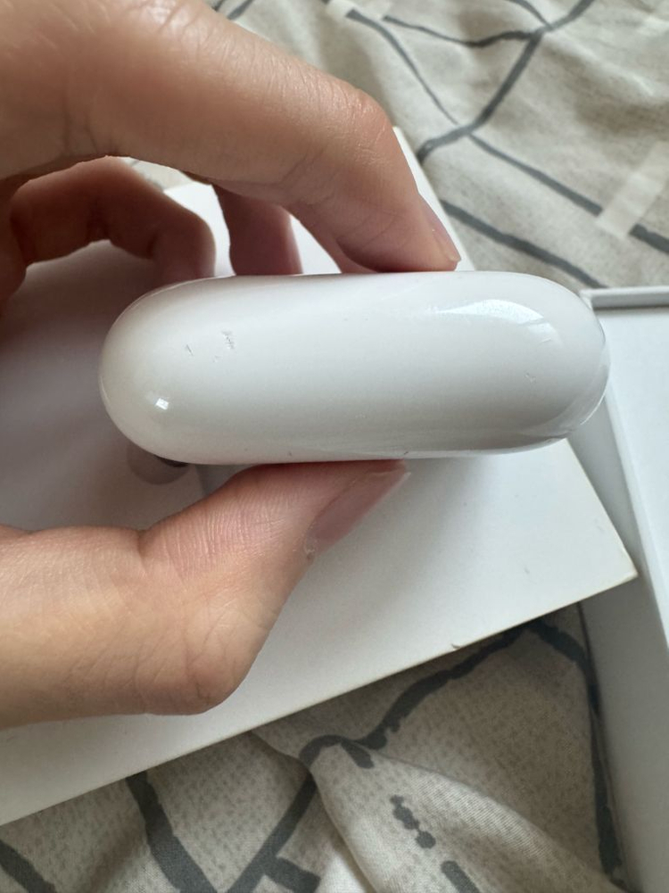 풀박스 에어팟 프로2세대 8핀 본체 이미지