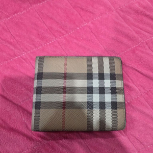 버버리반지갑 이미지