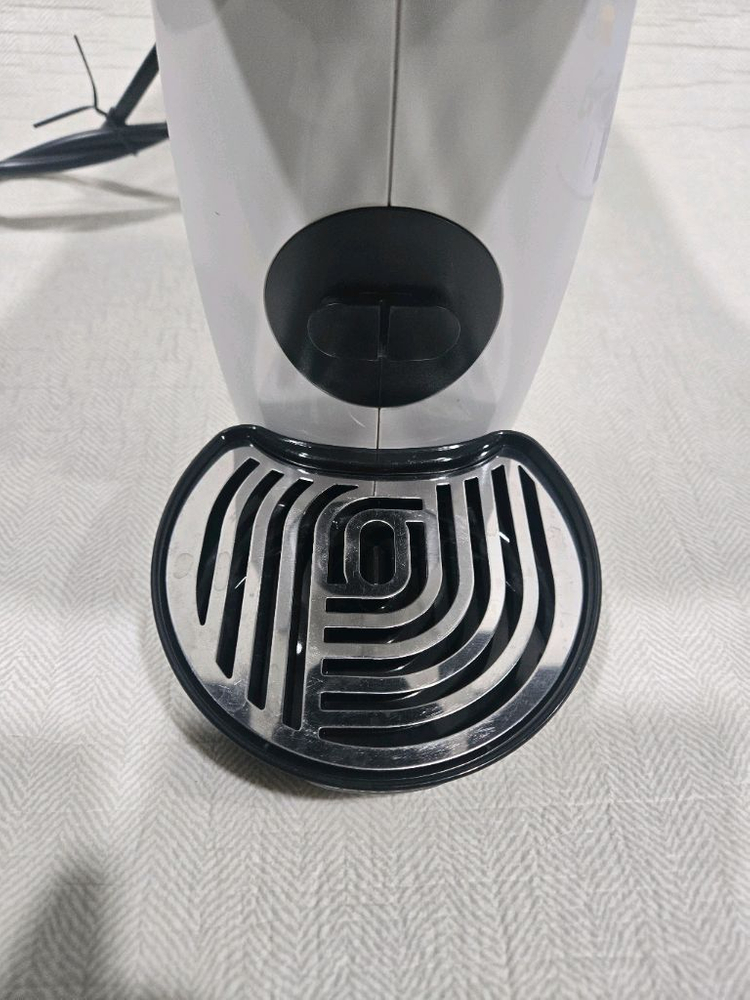 돌체구스토 지니오S 터치 화이트+돌체캡슐컨테이너 이미지