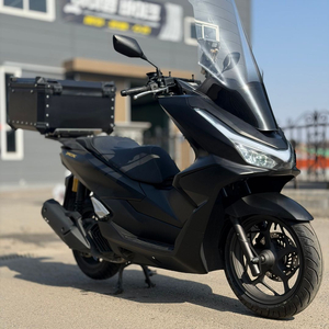 혼다 pcx125 25년식 1만키로 배달셋팅 저렴하게 판매합니다!