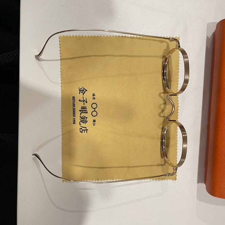 금자안경 KV113 BKWG 41사이즈 이미지