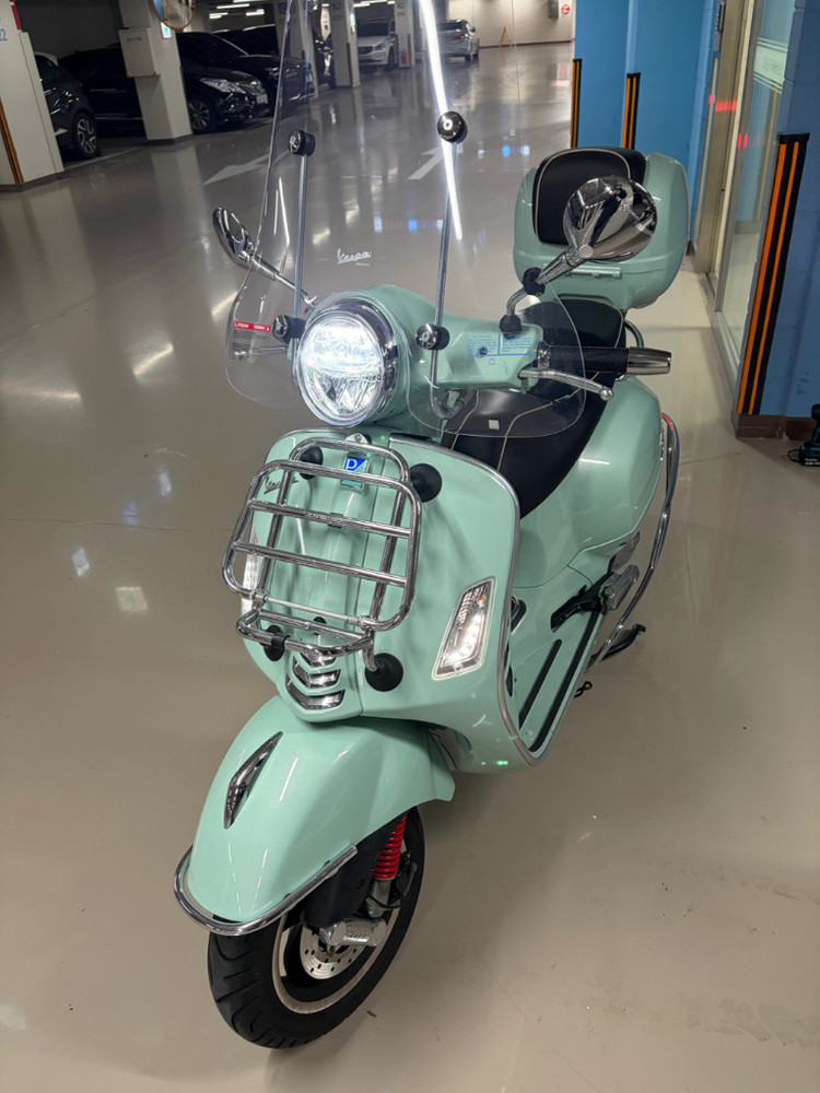 베스파 gts125 22년식--1