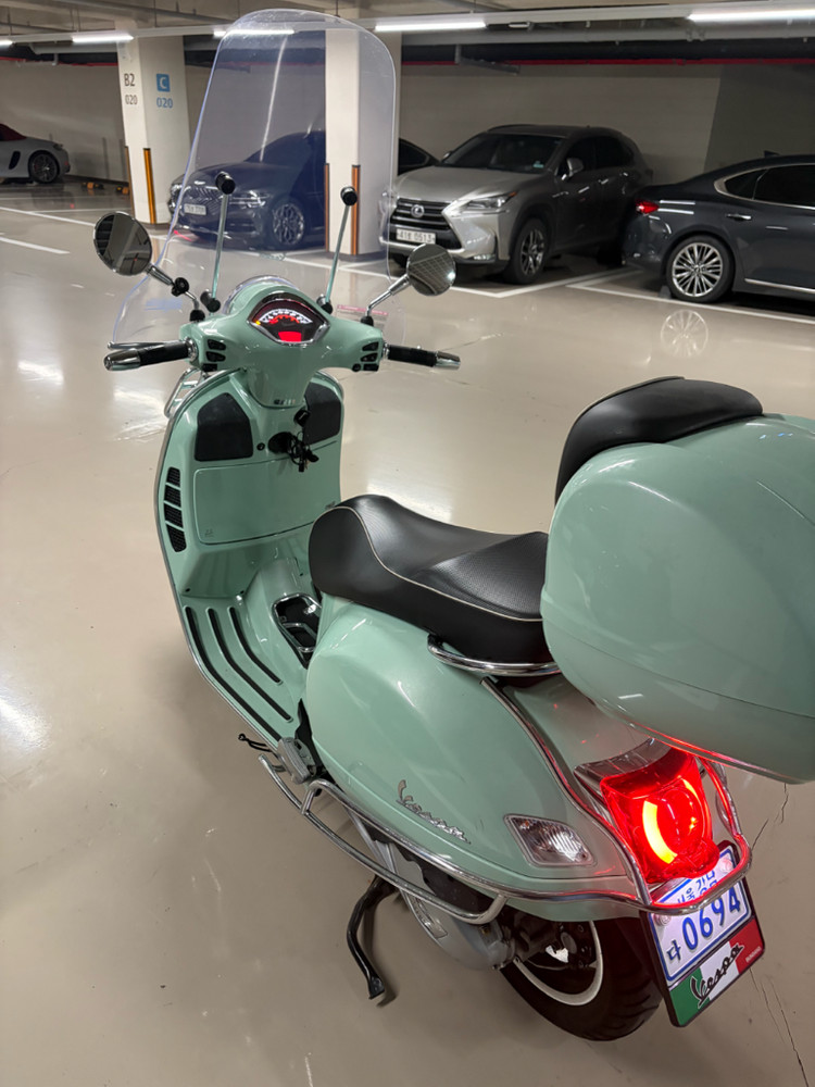 베스파 gts125 22년식--4