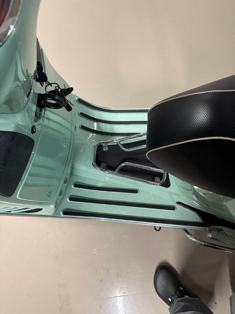 베스파 gts125 22년식--5