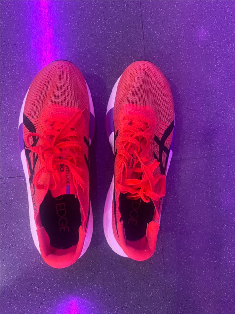 아식스도쿄메타스피드엣지--1