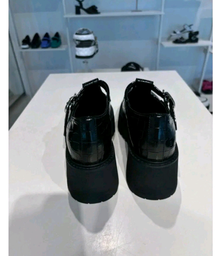 슈콤마보니 T 스트랩 플랫폼 로퍼 - 블랙,240 이미지