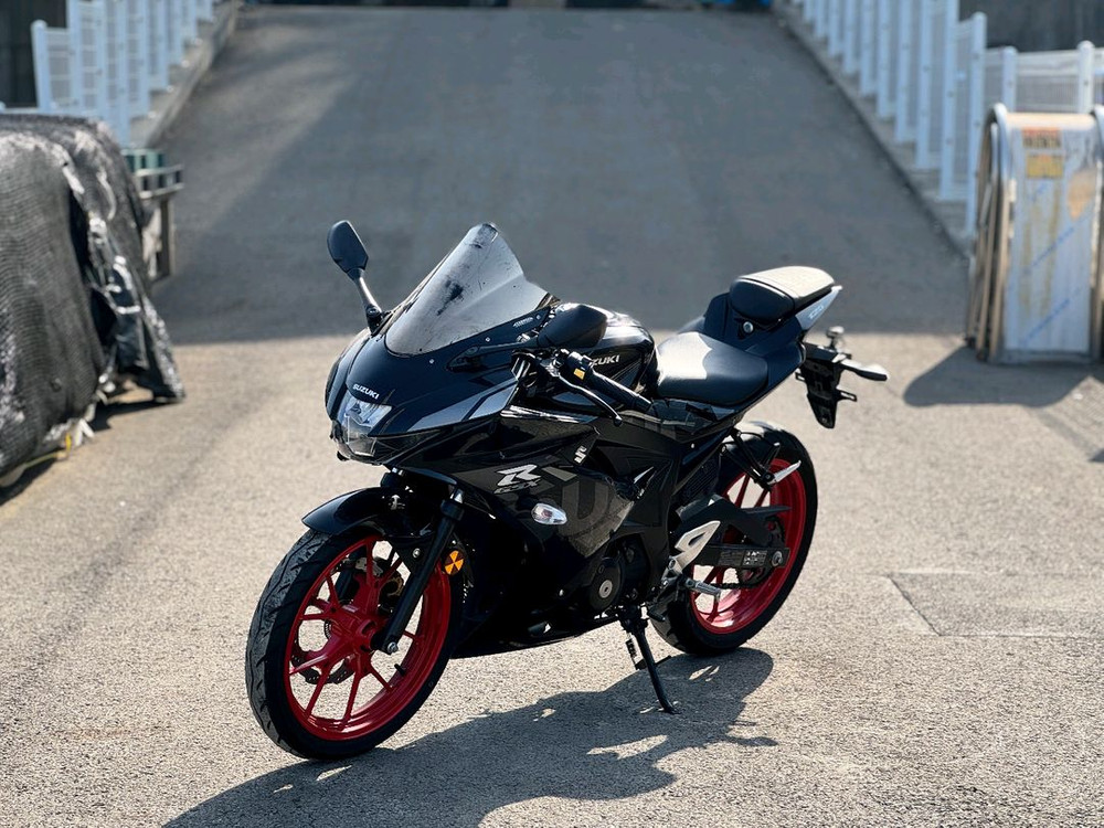 스즈키GSXR125/23년식/8천키로/330만원/2채널블박 이미지