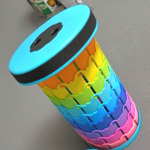 컬러풀한 원형 수납함