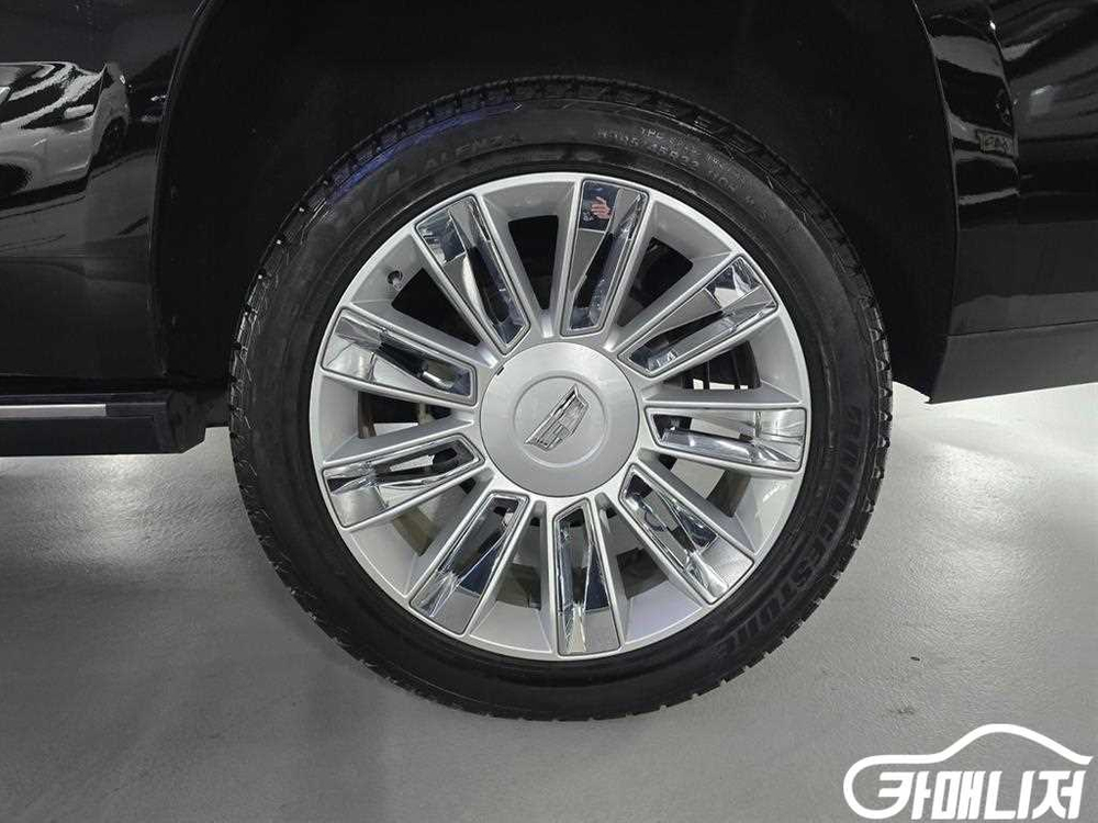 [캐딜락]에스컬레이드 6.2 V8 플래티넘 #앱특가--4