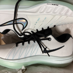 나이키 gt컷 아카데미2 290