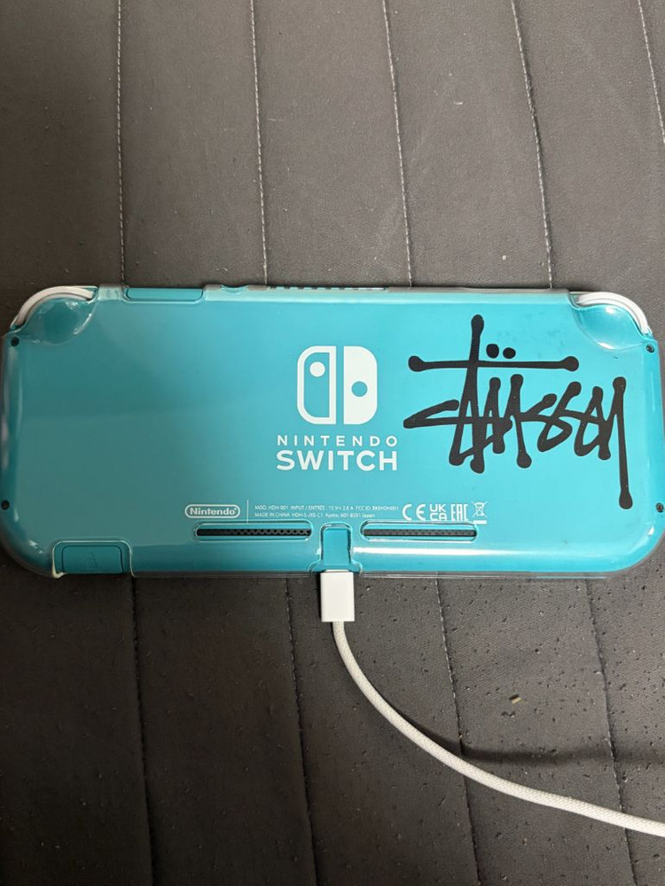 닌텐도 스위치 라이트 터콰이즈+sd 128기가--1