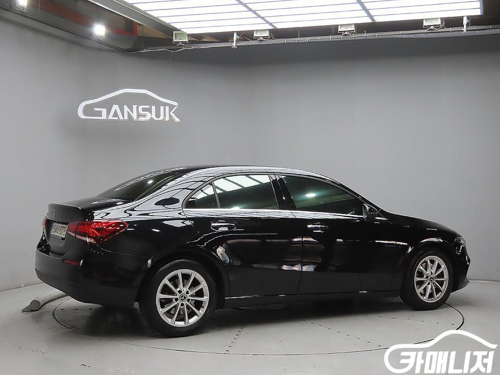 [벤츠]A클래스 W177 A220 세단 (5인승) #앱특가--3