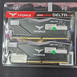 [새제품] T-Force DDR4-3200 CL16 Delta RGB 블랙 패키지 16GB (8G*2개) 판매합니다