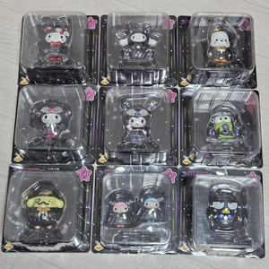 산리오 할로윈 쿠지 미니 피규어 9종 일괄
