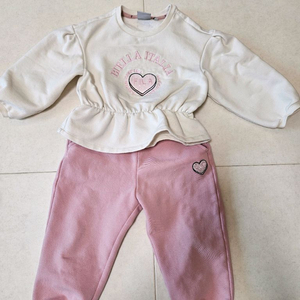 휠라 키즈 여아 상하복 세트 100사이즈