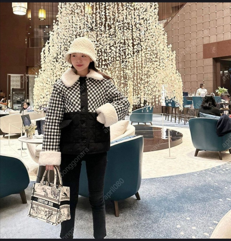 바이씨니 양털 체크패딩 이미지