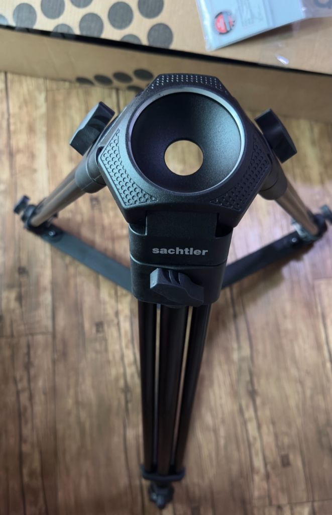 셔틀러 sachtler ace m GS 1002 삼각대(비디오 헤드미포함)--2