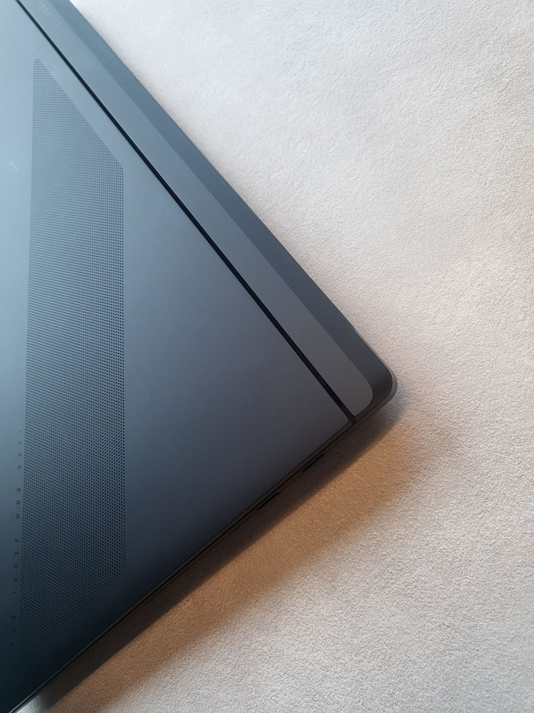 아수스 ASUS ROG Strix SCAR G18 rtx5090(2025) 이미지