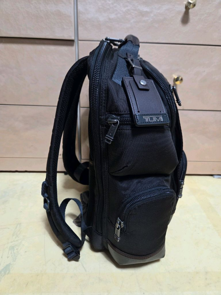 투미 정품 쇼 디럭스 브리프 팩 거의새제품--3