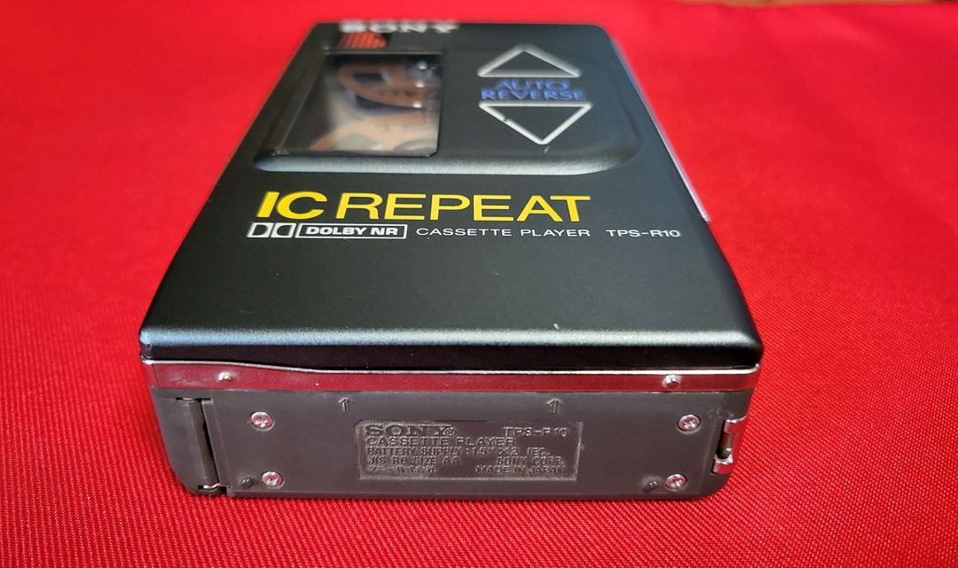 소니워크맨 TPS-R10 깨끗한 정상작동품--4