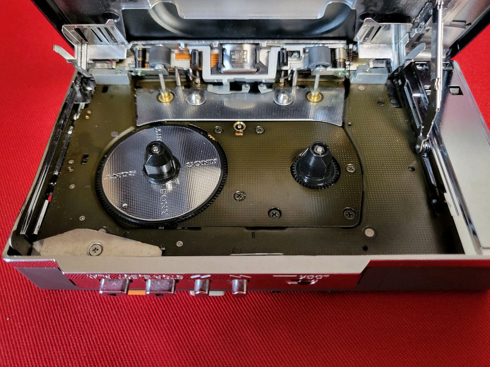 소니워크맨 TPS-R10 깨끗한 정상작동품--8