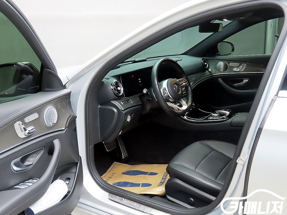 [벤츠]E-클래스 W213 E350 4MATIC AMG LINE #앱특가--4