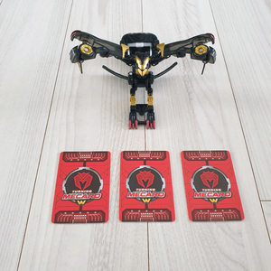 터닝메카드 피닉스 블랙골드