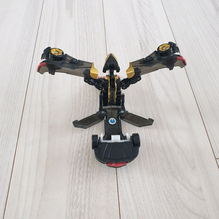 터닝메카드 피닉스 블랙골드--2